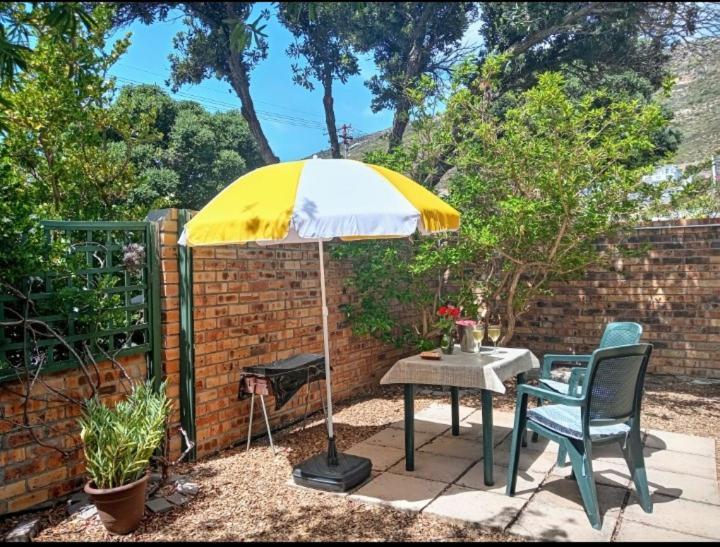 Sunshine Cottage Fish Hoek Exterior photo